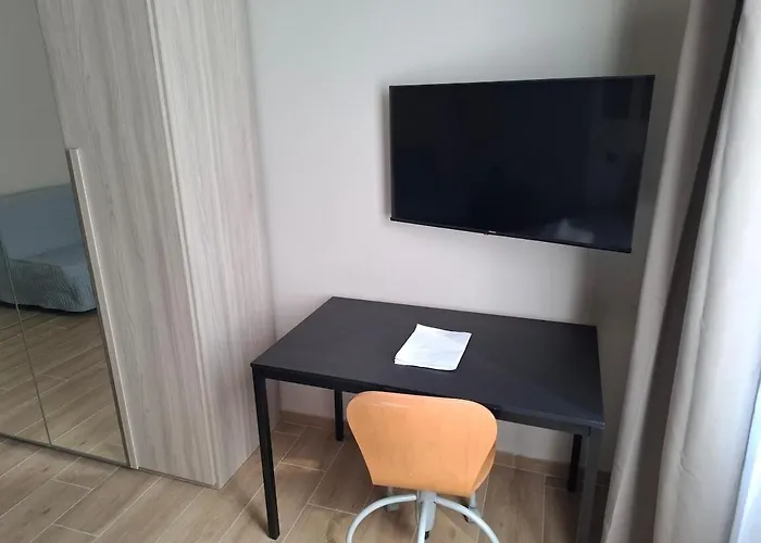 20 Minuti Dal Duomo Therussianflower Apartament Mediolan
